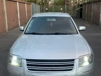 Usata VW Passat 105 CV (77 kW) 2003 Argento Berlina