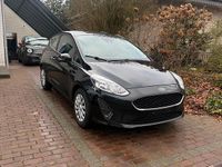 Gebraucht Ford Fiesta Cool & Connect 80 PS (58 kW) 2017 Schwarz Kleinwagen