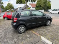 Gebraucht VW Fox 54 PS (39 kW) 2006 Schwarz Kleinwagen