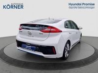 Gebraucht Hyundai Ioniq Premium 141 PS (103 kW) 2016 Weiss Kleinwagen