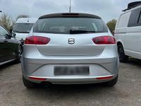 Usata Seat Leon 86 CV (63 kW) 2012 Argento Berlina