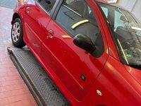 Gebraucht Peugeot 206 75 PS (55 kW) 2008 Rot Kleinwagen