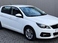 Gebraucht Peugeot 308 Active 131 PS (96 kW) 2021 Weiß Kleinwagen