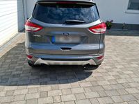 Gebraucht Ford Kuga Individual 182 PS (133 kW) 2014 Grau SUV