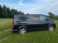 Second-hand VW Multivan Trendline 150 CP (110 kW) 2018 Negru Monovolum