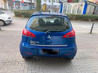 Gebraucht Mitsubishi Colt 75 PS (55 kW) 2006 Blau Kleinwagen