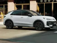 Neu VW T-Roc R-line 150 PS (110 kW) 2026 Pure white uni schwarz (weiß) SUV
