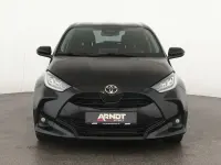 Gebraucht Toyota Yaris Hybrid 116 PS (85 kW) 2025 Mysticschwarz Limousine