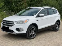 Gebraucht Ford Kuga Business Edition 150 PS (110 kW) 2017 Frostweiß SUV