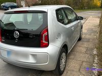 Gebraucht VW up! 75 PS (55 kW) 2012 Silber Kleinwagen
