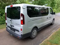 Gebraucht Renault Trafic 145 PS (106 kW) 2015 Silber Van / Kleinbus
