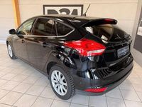 Gebraucht Ford Focus Titanium 150 PS (110 kW) 2017 Schwarz Limousine