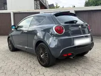 Gebraucht Alfa Romeo MiTo 105 PS (77 kW) 2016 Grau Kleinwagen