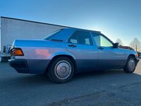 Gebraucht Mercedes 190 122 PS (89 kW) 1991 Blau Limousine