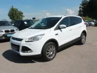 Gebraucht Ford Kuga 140 PS (102 kW) 2013 Weiß SUV