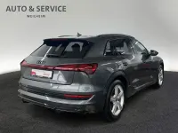 Gebraucht Audi e-tron S-Line 300 kW (408 PS) 2023 Daytonagrau perleffekt SUV
