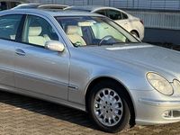 Gebraucht Mercedes E350 272 PS (200 kW) 2005 Silber Limousine