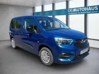 Gebraucht Opel Combo Life Elegance 131 PS (96 kW) 2023 Blau Van / Kleinbus