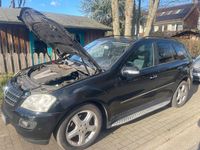Gebraucht Mercedes 320 305 PS (224 kW) 2007 Schwarz SUV