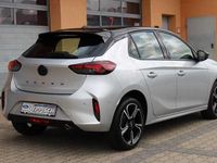 Gebraucht Opel Corsa Elegance 101 PS (74 kW) 2024 Kristallsilbermetallic (metallic) Limousine