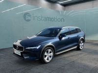 Gebraucht Volvo V60 CC 197 PS (144 kW) 2022 Blau Kombi