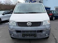 Gebraucht VW Transporter 131 PS (96 kW) 2010 Grauweiß r9002 Van
