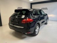 Gebraucht Porsche Cayenne 211 PS (155 kW) 2012 Schwarz SUV
