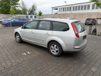 Gebraucht Ford Focus Style 101 PS (74 kW) 2008 Silber Limousine