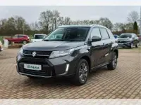 Neu Suzuki Vitara Comfort 129 PS (94 kW) 2025 Rot (bright red / cosmic black pearl metallic) SUV