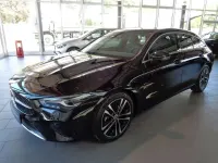 Gebraucht Mercedes CLA180 136 PS (100 kW) 2025 Schwarz Limousine