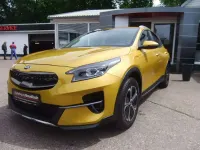 Gebraucht Kia XCeed Spirit 141 PS (103 kW) 2021 Quantumgelb SUV