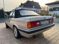 Gebraucht BMW 316 Basis 1990 Grau Cabrio