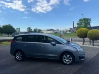 Gebraucht Peugeot 5008 Active 114 PS (83 kW) 2015 Grau Van / Kleinbus