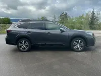 Gebraucht Subaru Outback Platinum 169 PS (124 kW) 2021 Grau Kombi