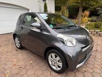 Gebraucht Toyota iQ 68 PS (50 kW) 2011 Grau Kleinwagen