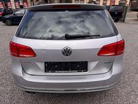 Gebraucht VW Passat Comfortline 140 PS (102 kW) 2011 Reflexsilber metallic Kombi