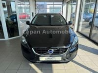 Gebraucht Volvo V40 You! 150 PS (110 kW) 2016 Schwarz Limousine