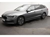 Gebraucht Skoda Superb Selection 150 PS (110 kW) 2025 Graphitegrau metallic Kombi
