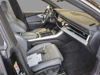 Gebraucht Audi Q8 Ambiente 381 PS (280 kW) 2023 Schwarz SUV