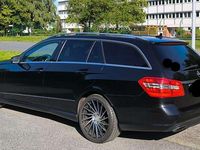 Gebraucht Mercedes E500 408 PS (300 kW) 2012 Schwarz Kombi