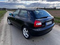 Gebraucht Audi A3 Sport 101 PS (74 kW) 2001 Schwarz Kleinwagen
