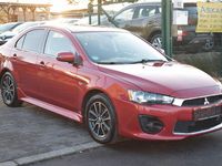 Gebraucht Mitsubishi Lancer Sportback Plus 140 PS (102 kW) 2016 Rot Limousine