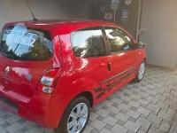 Gebraucht Renault Twingo 76 PS (55 kW) 2009 Rot Kleinwagen