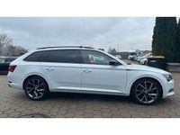 Gebraucht Skoda Superb SportLine 190 PS (139 kW) 2019 Moonweiss metallic Kombi