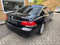 Gebraucht BMW 730 Sport Line 231 PS (169 kW) 2008 Schwarz Limousine