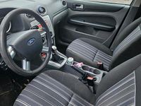 Gebraucht Ford Focus 101 PS (74 kW) 2008 Schwarz Kombi