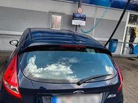 Gebraucht Ford Fiesta 60 PS (44 kW) 2009 Blau Kleinwagen