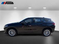 Gebraucht BMW X2 Advantage 136 PS (100 kW) 2023 Black sapphire (metallic) SUV