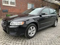 Używany Volvo V50 170 KM (125 kW) 2008 Czarny Kombi