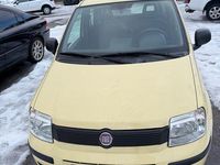 Gebraucht Fiat Panda Classica 69 PS (50 kW) 2012 Gelb Limousine